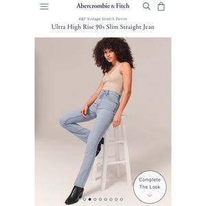 26/2R A&F Ultra High Rise 90s Slim Straight Jeans